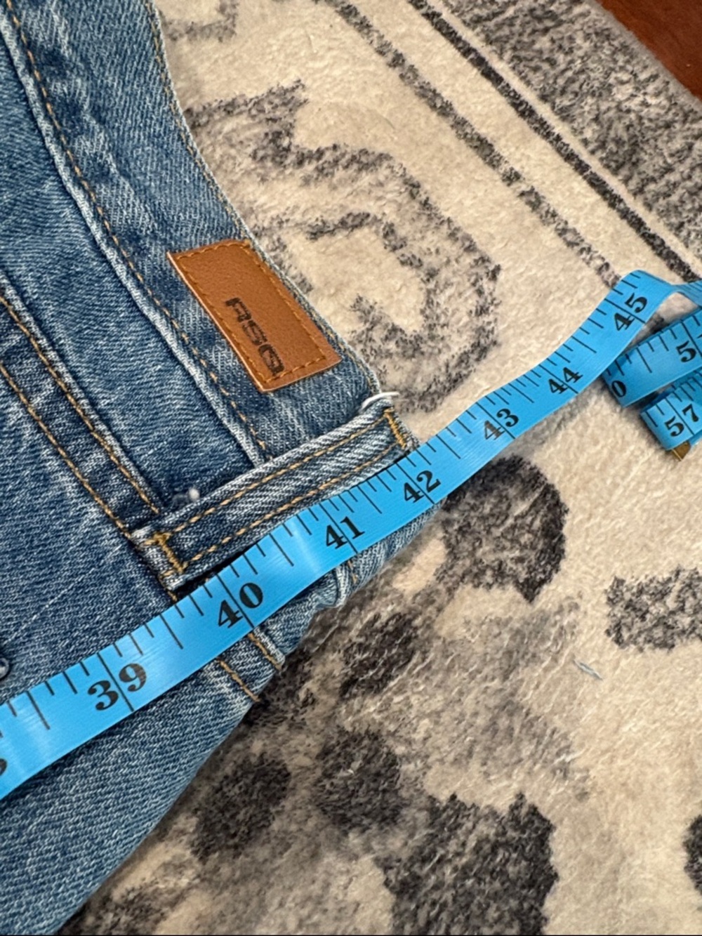 Y2K style RSQ Light Blue Denim Jeans/Yellow Contrast Stitching? Low rise flare - Picture 4 of 5